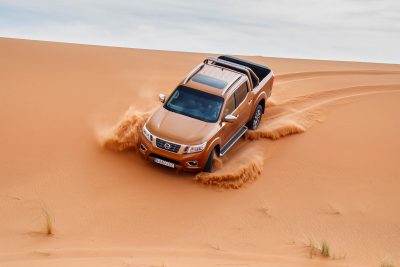 Nissan Navara im Wüsteneinsatz