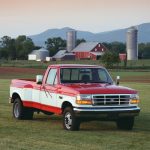 Ford Ford F-350 mit Zwillingsreifen hinten