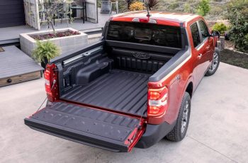 Ford Maverick Pickup - Flexbed
