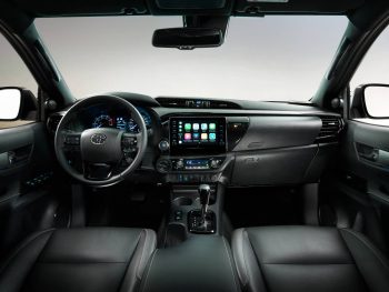 Toyota Hilux 2020 - Interieur