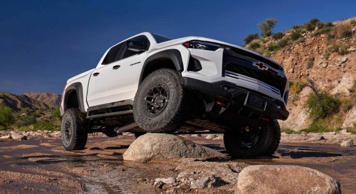 2024 Chevrolet Colorado ZR2 Bison