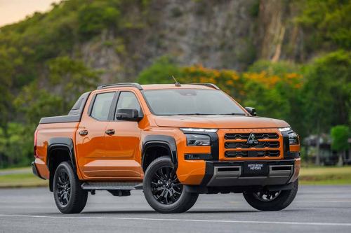 Mitsubishi Pickup Truck