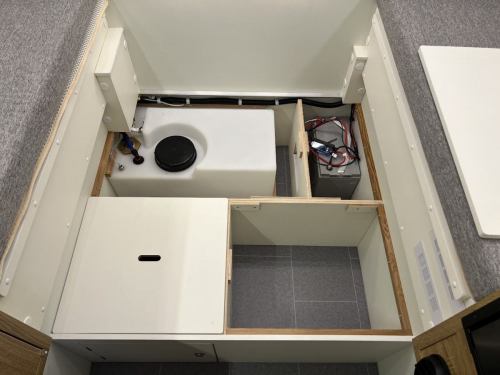 Voka 200 - Raised Front Dinette